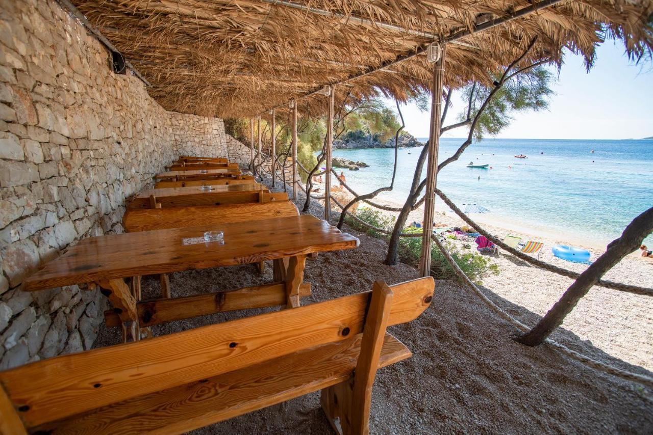Beachfront Apartments Vala With A Swimming Pool Orebic Luaran gambar